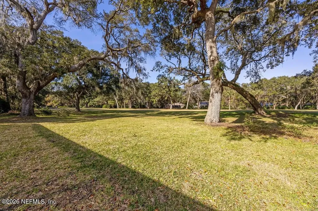 2415 Los Robles Drive Fernandina Beach FL 32034