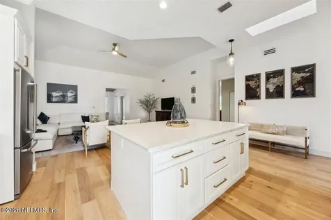 2415 Los Robles Drive Fernandina Beach FL 32034
