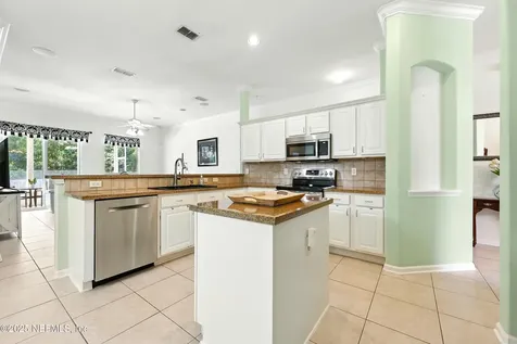 8613 Crooked Tree Drive Jacksonville FL 32256