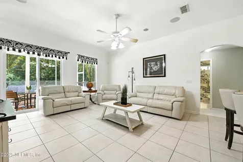 8613 Crooked Tree Drive Jacksonville FL 32256