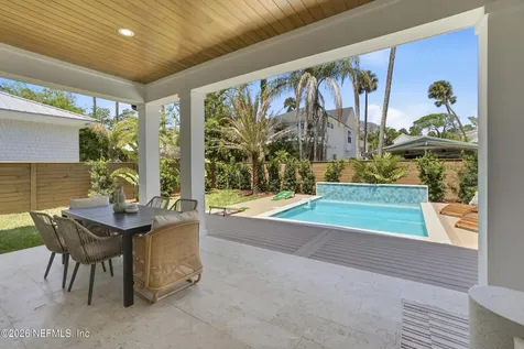 371 9th Street Atlantic Beach FL 32233