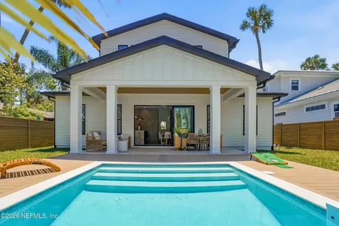 371 9th Street Atlantic Beach FL 32233