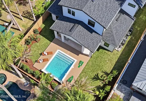 371 9th Street Atlantic Beach FL 32233