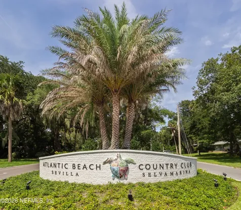 371 9th Street Atlantic Beach FL 32233