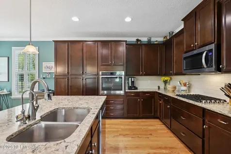391 Sternwheel Drive St. Johns FL 32259