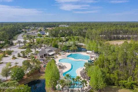 226 Glasgow Drive Jacksonville FL 32259