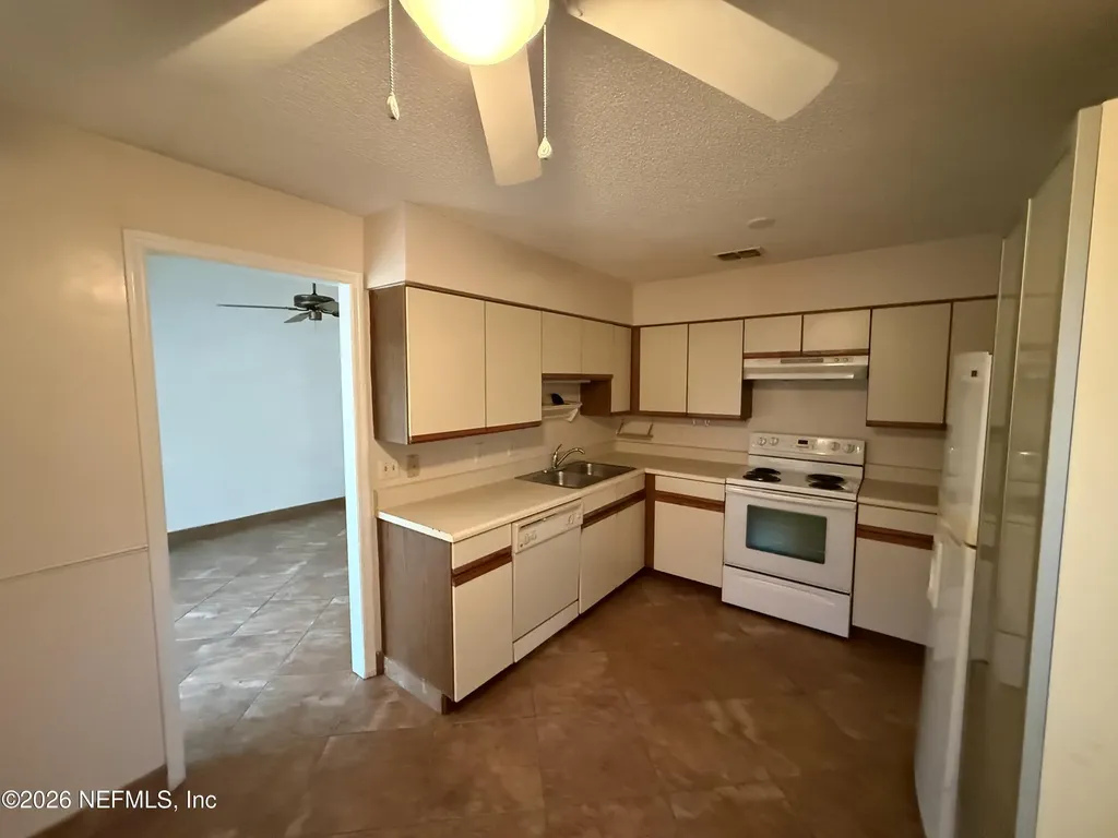 1102 Wood Hill Place Jacksonville FL 32256