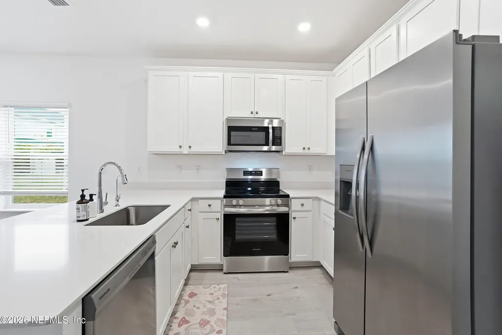 3976 Ornamental Lane Jacksonville FL 32217