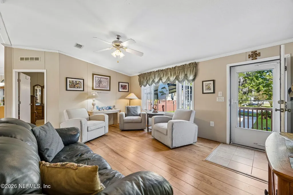 334 Paradise Circle Satsuma FL 32189