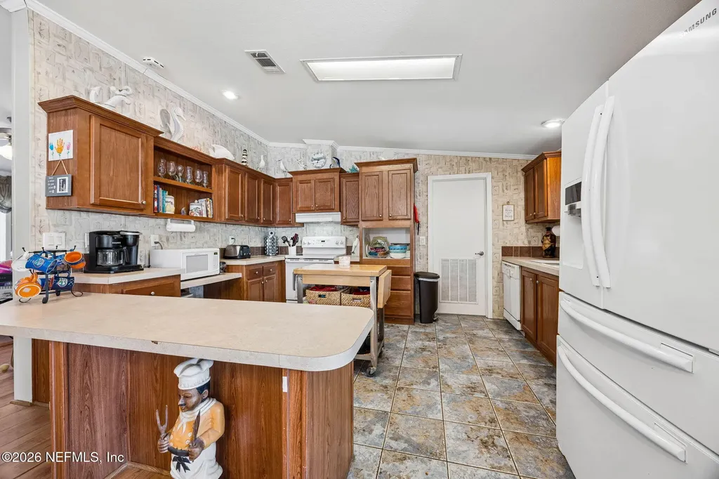 334 Paradise Circle Satsuma FL 32189