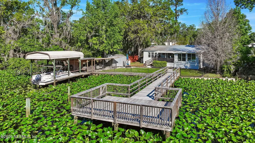 334 Paradise Circle Satsuma FL 32189