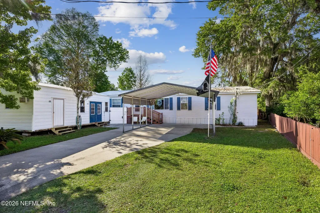 334 Paradise Circle Satsuma FL 32189