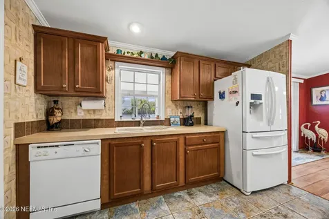 334 Paradise Circle Satsuma FL 32189