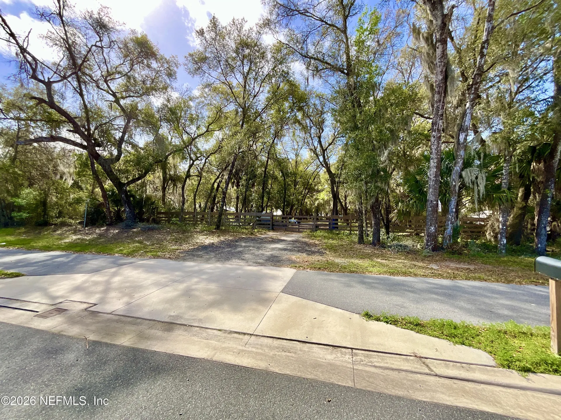 1837 State Road 20 Hawthorne FL 32640