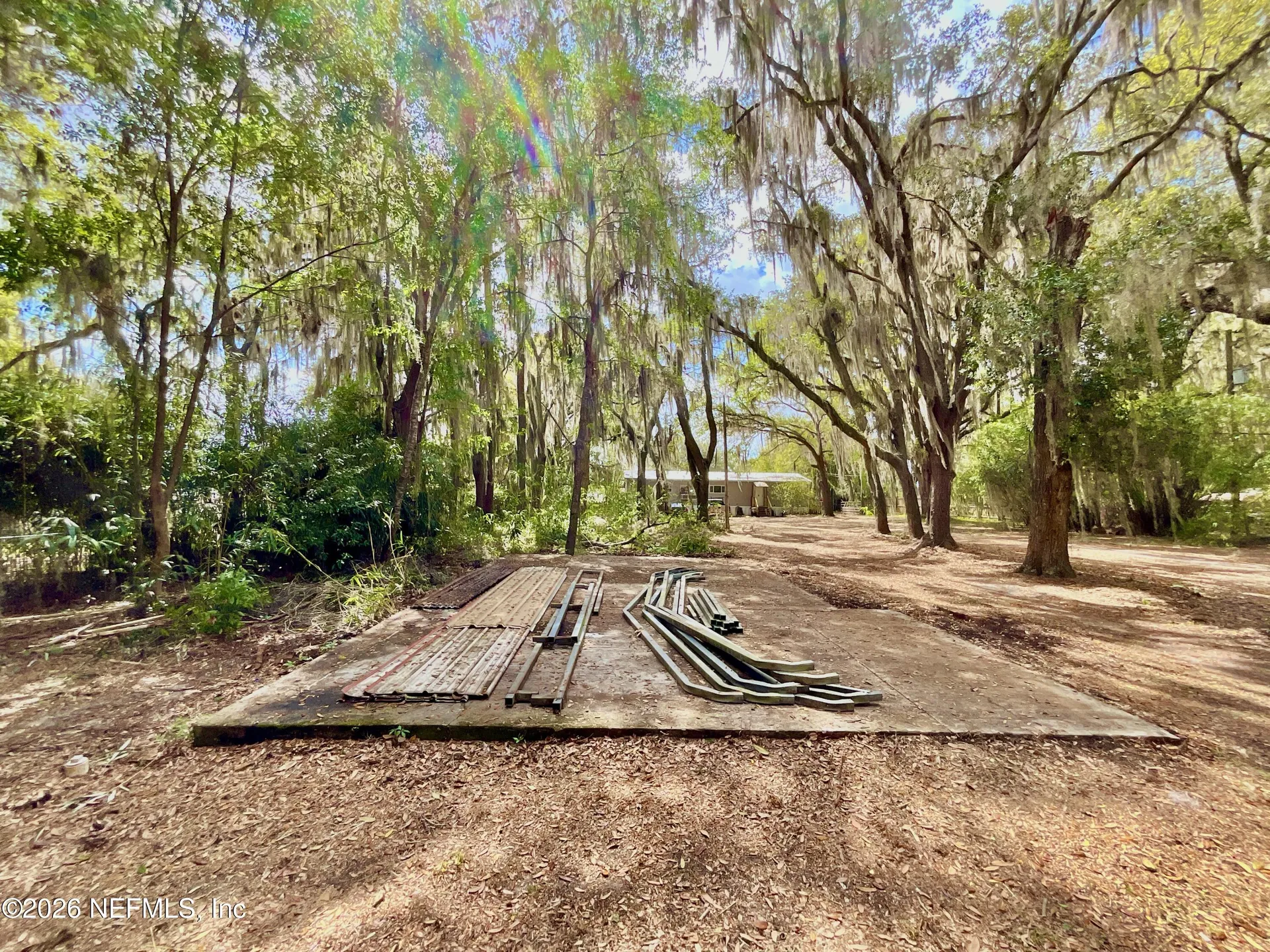 1837 State Road 20 Hawthorne FL 32640