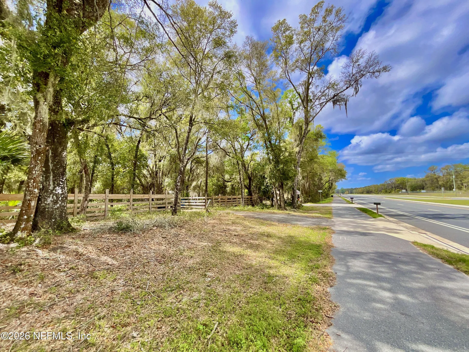 1837 State Road 20 Hawthorne FL 32640