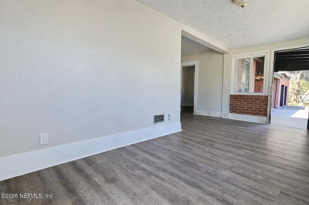 9604 Woodland Avenue Jacksonville FL 32208