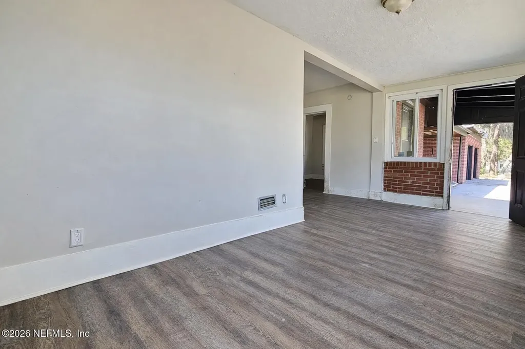 9604 Woodland Avenue Jacksonville FL 32208