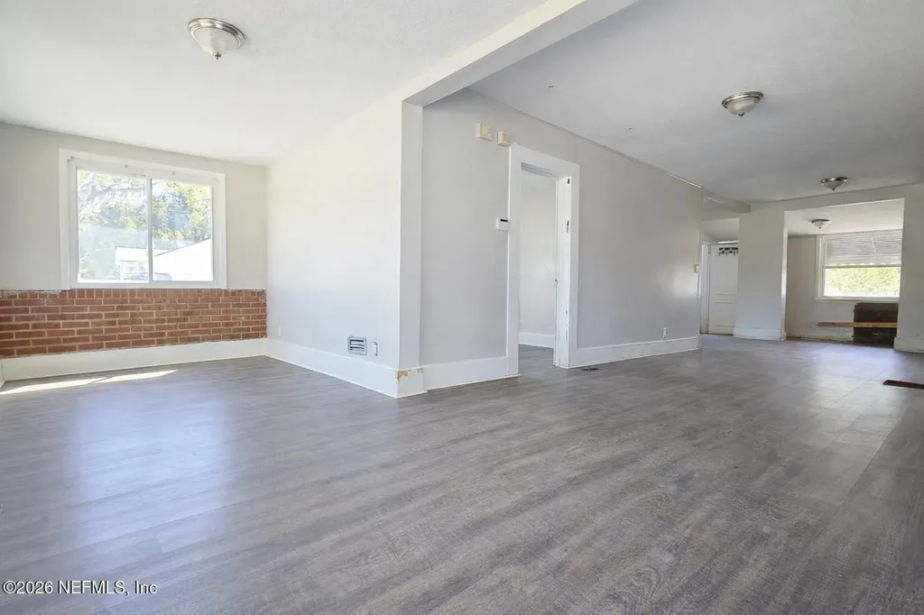 9604 Woodland Avenue Jacksonville FL 32208