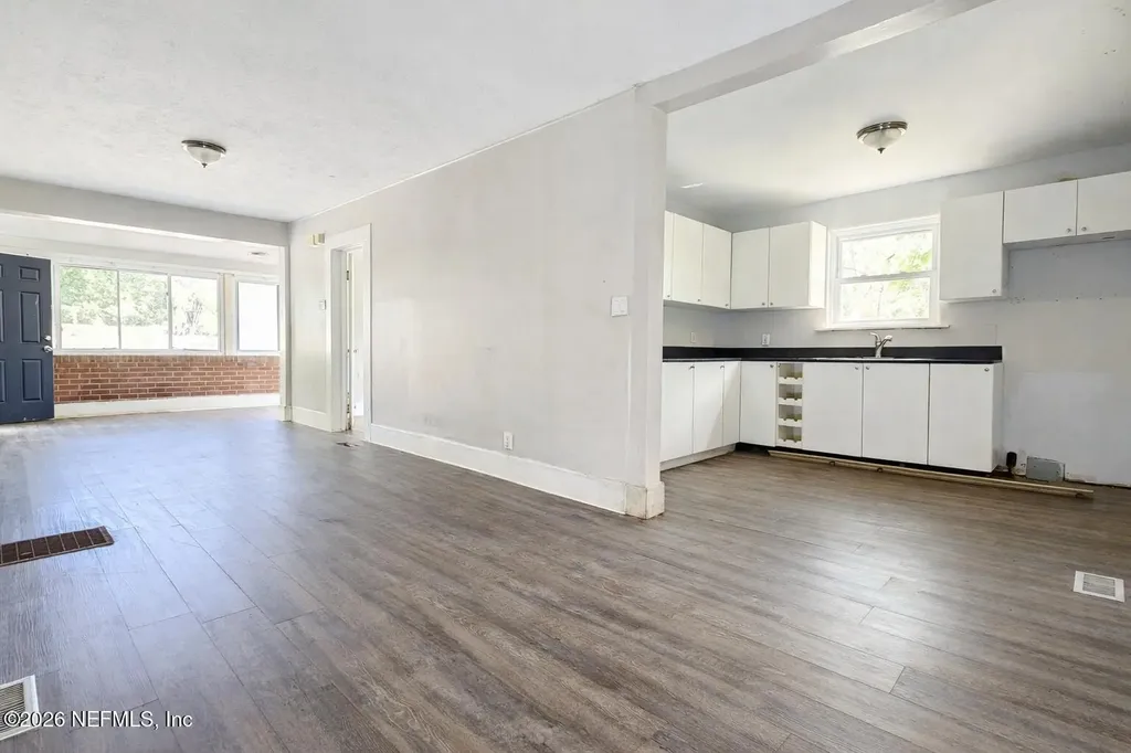 9604 Woodland Avenue Jacksonville FL 32208