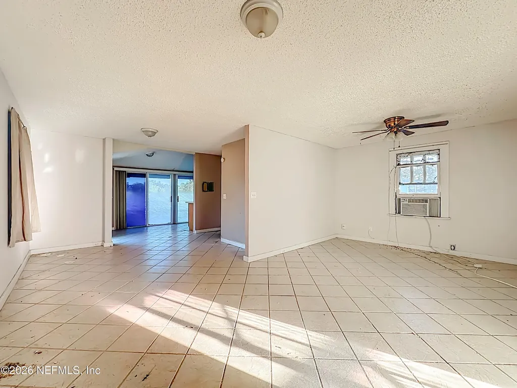 7702 N North Shore Drive Jacksonville FL 32208