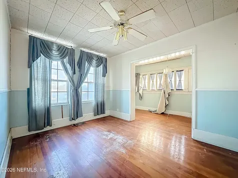 7702 N North Shore Drive Jacksonville FL 32208