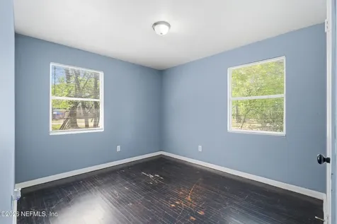 6289 Pettiford Drive Jacksonville FL 32209