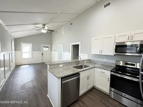 2745 Gilmore Street Jacksonville FL 32205