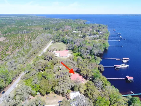 524 Cedar Creek Road Palatka FL 32177