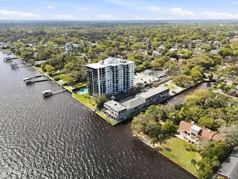 2970 Street Johns Avenue Jacksonville FL 32205