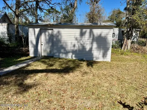 8903 Hipps Road Jacksonville FL 32222