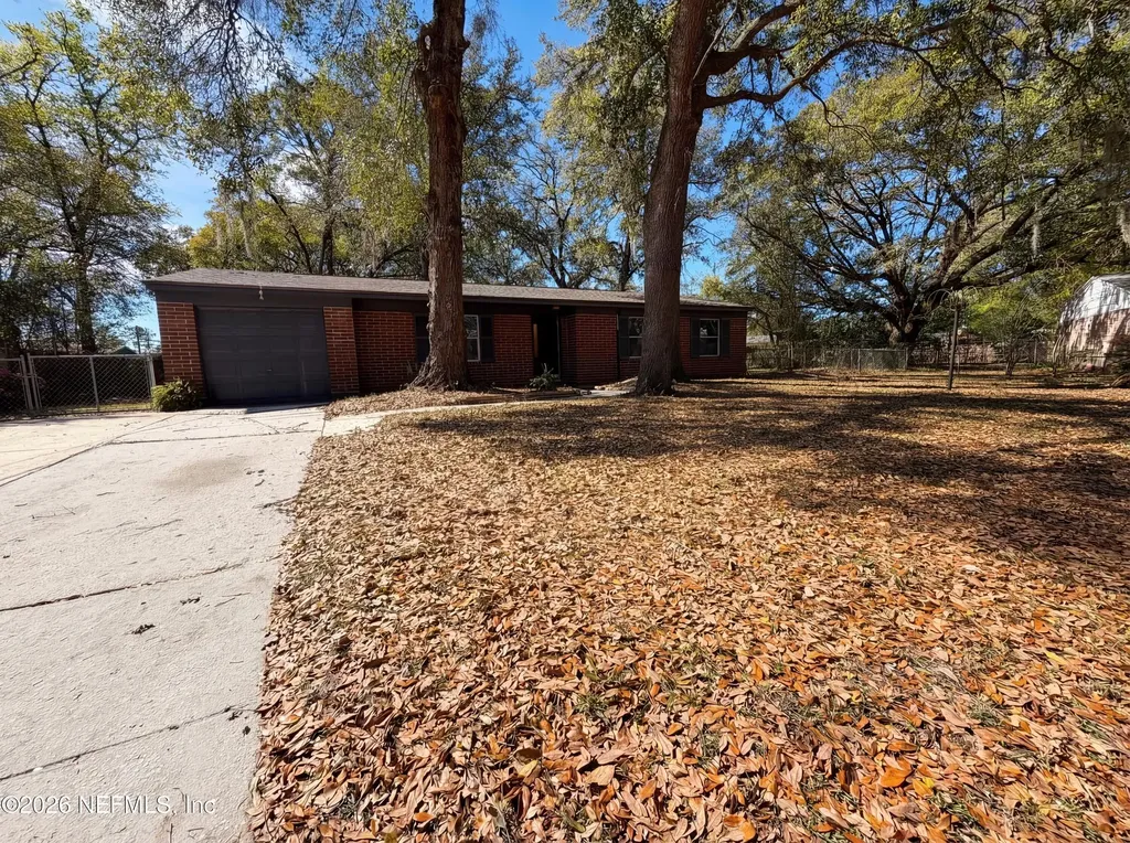 4240 Key Vega Court Jacksonville FL 32218