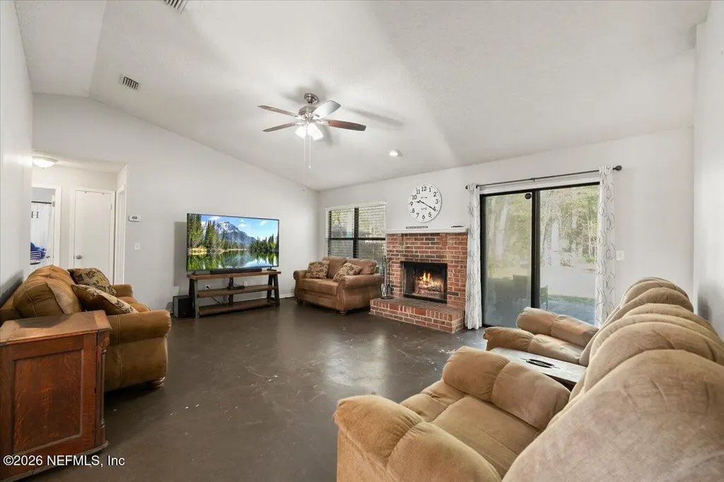 14724 Cape Drive E Jacksonville FL 32226