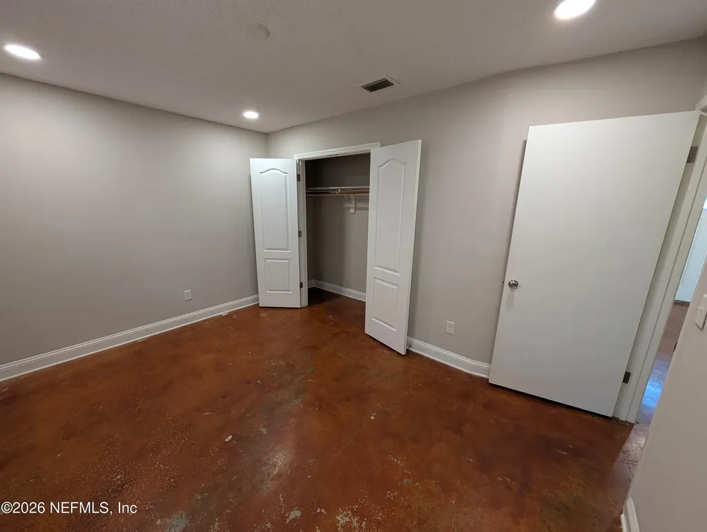 2063 N Laura Street Jacksonville FL 32206