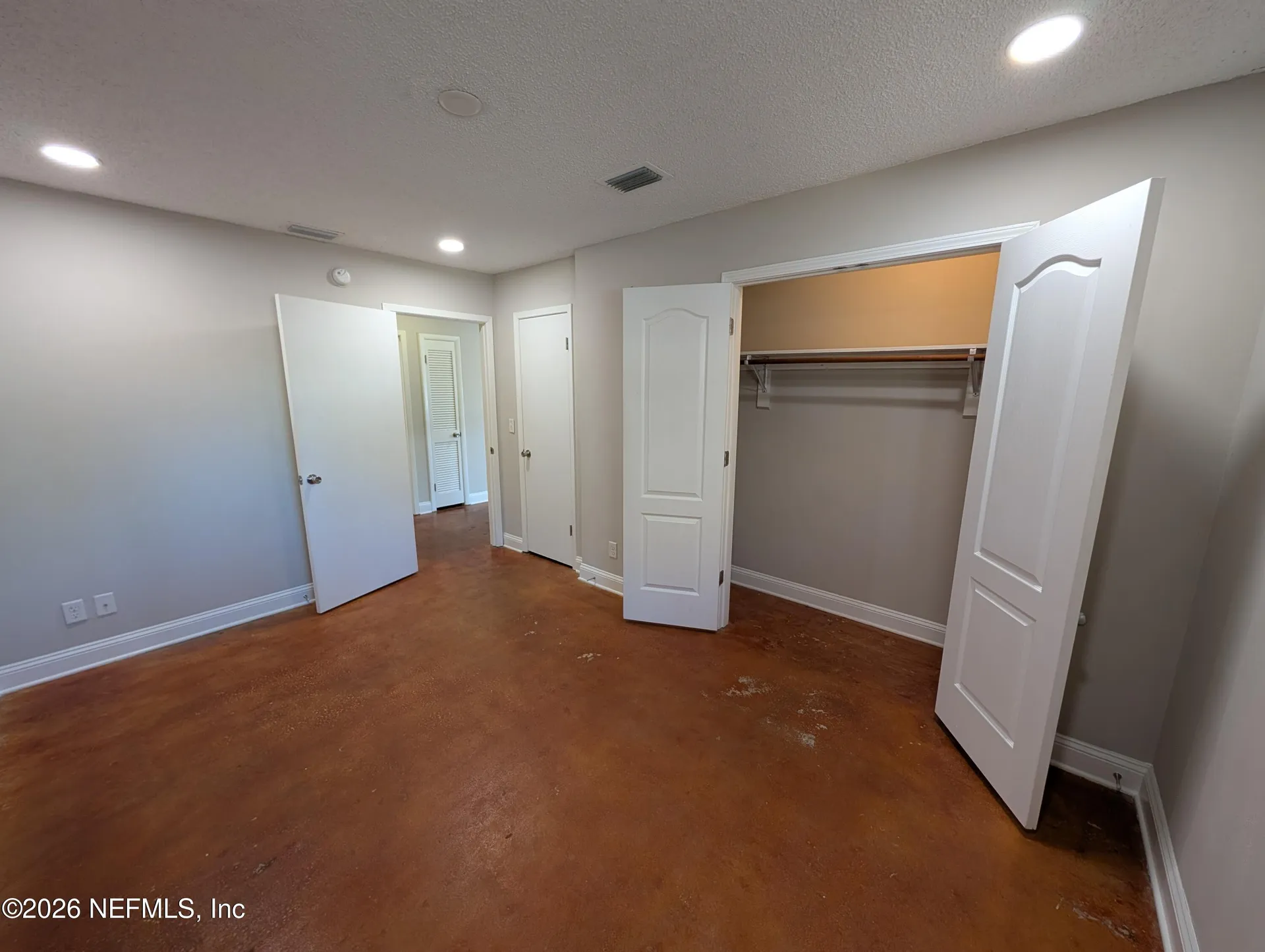 2063 N Laura Street Jacksonville FL 32206