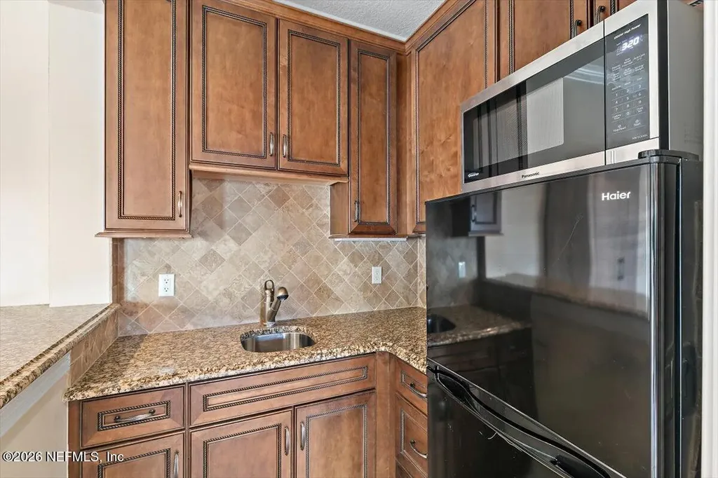 798 Providence Island Court Jacksonville FL 32225