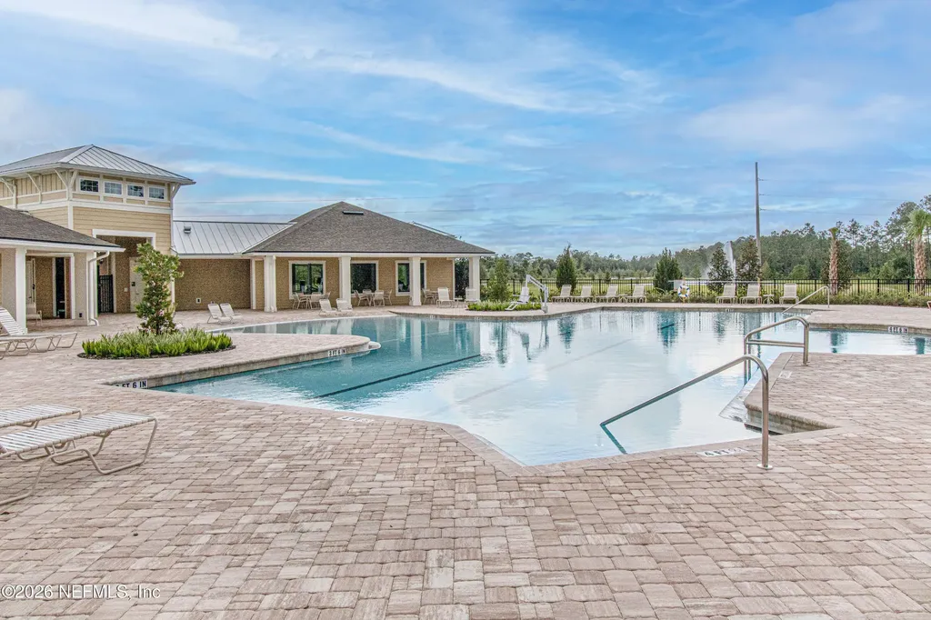 2588 Oak Stream Drive Green Cove Springs FL 32043