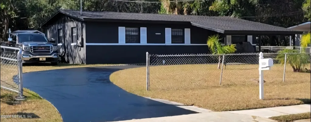 8524 Howell Drive Jacksonville FL 32208