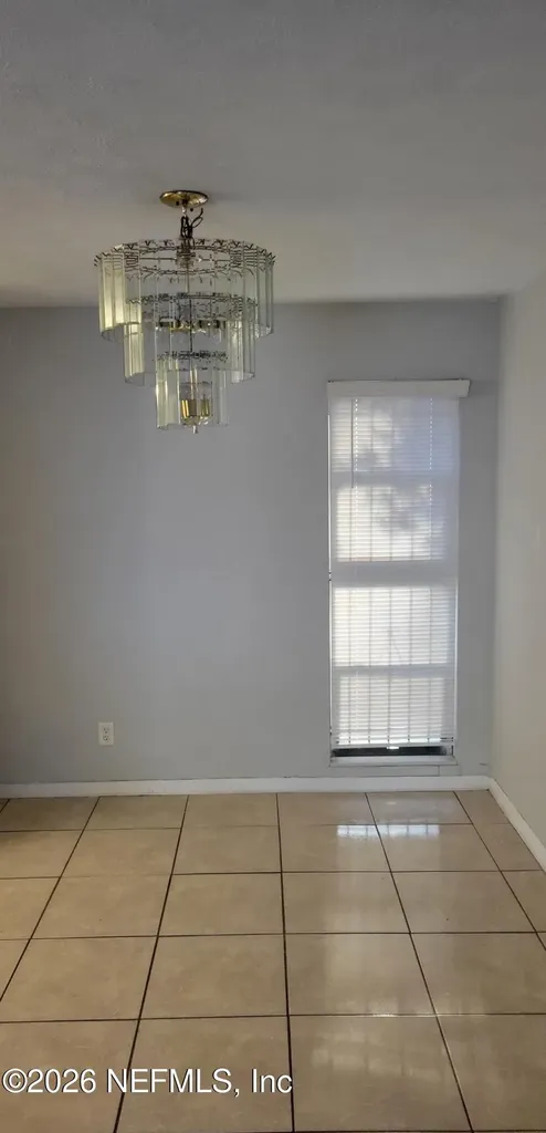 8524 Howell Drive Jacksonville FL 32208