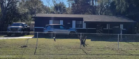 8524 Howell Drive Jacksonville FL 32208