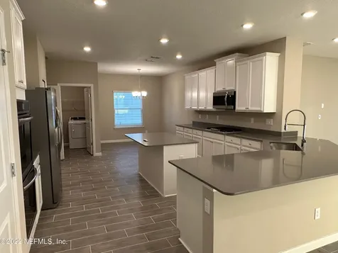 568 Brown Bear Fruit Cove FL 32259