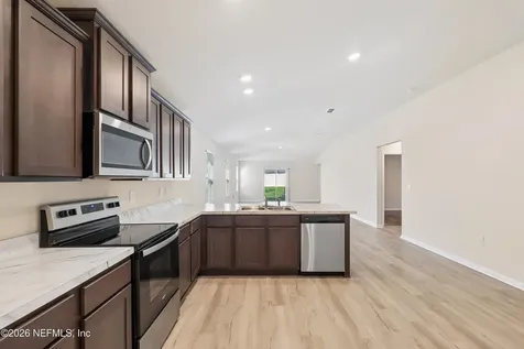 8076 Dancing Fox Street Jacksonville FL 32222