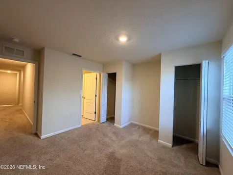 246 Aralia Lane Jacksonville FL 32216