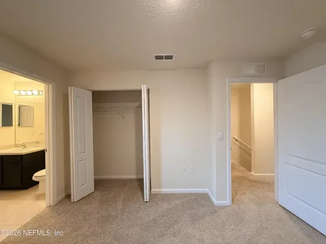 246 Aralia Lane Jacksonville FL 32216