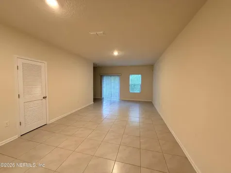 246 Aralia Lane Jacksonville FL 32216