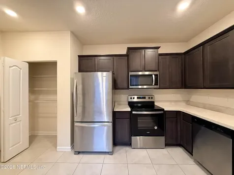 246 Aralia Lane Jacksonville FL 32216