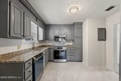 4626 Birkenhead Road Jacksonville FL 32210