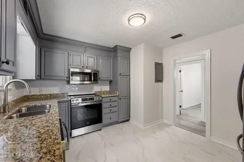 4626 Birkenhead Road Jacksonville FL 32210