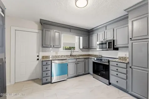 4626 Birkenhead Road Jacksonville FL 32210