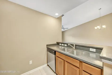 4240 Migration Drive Jacksonville FL 32257